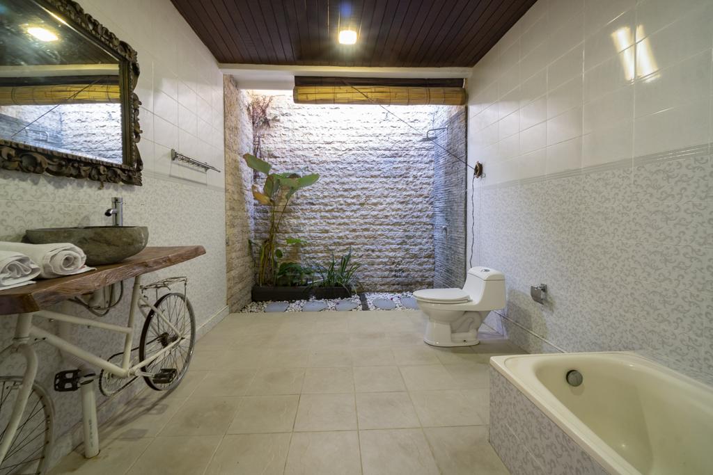 Deluxe Double Room with Bath